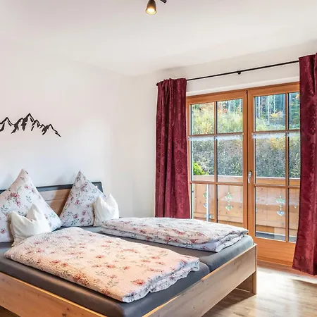 Maria Grasegger شقة